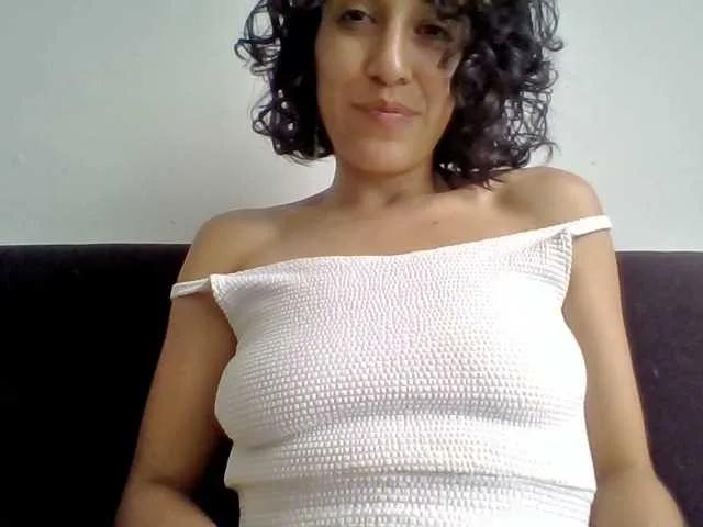 TanniaMarquez on BongaCams