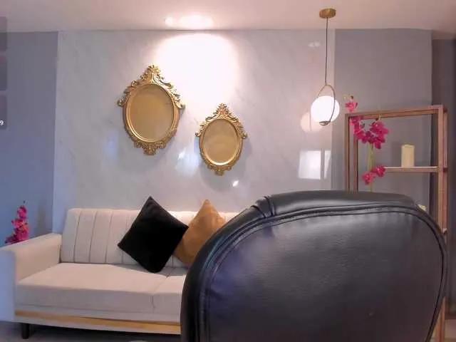 ToriCross on BongaCams