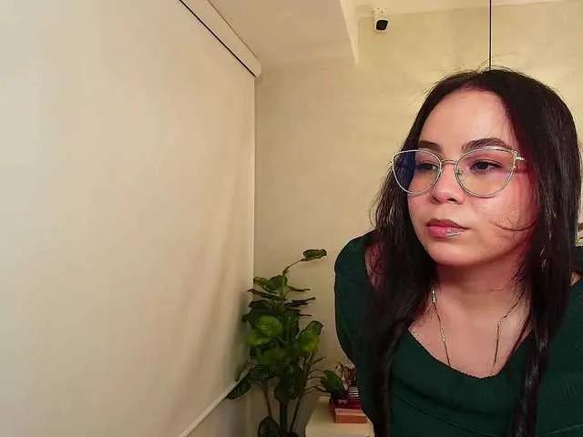 Victoria-Collins on BongaCams