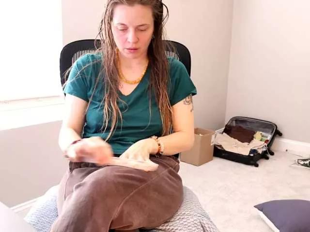 XxpixeyxX on BongaCams