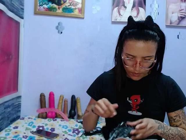 Yaumiiko on BongaCams