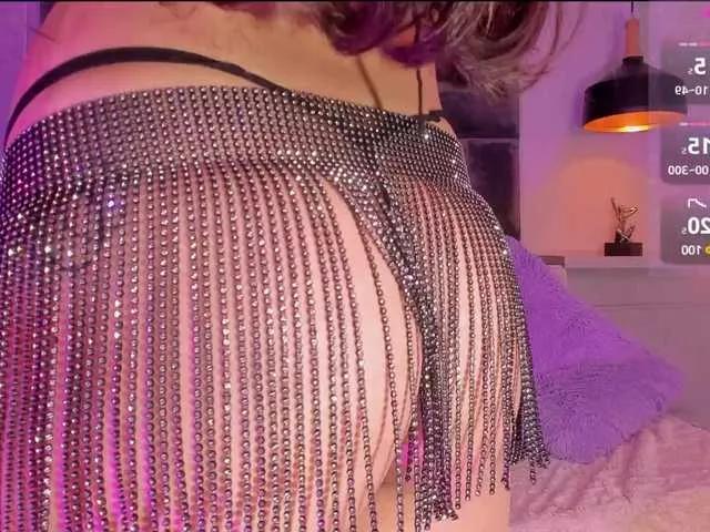 zoewhitte on BongaCams