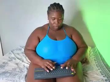 _carolinagomez on Chaturbate