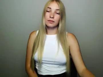 Freechat _snow_queen__ on Chaturbate