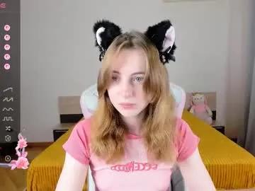 adelina_cowell on Chaturbate