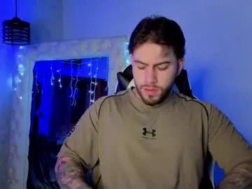 ades_lowe on Chaturbate