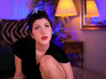 alenacapricious on Chaturbate