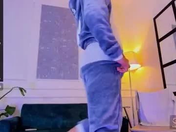 Freechat alessandro_dybala on Chaturbate