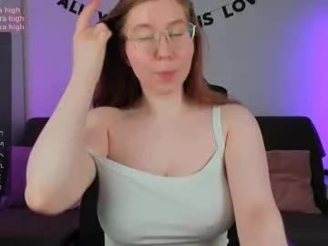 Freechat alice__still on Chaturbate