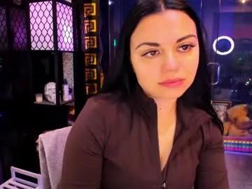 alma_pearl — #hotbrunettes #milf #babe #striptease #naked