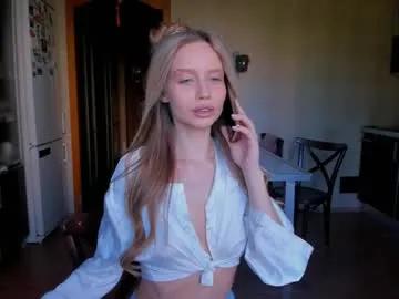 amazing_roxana on Chaturbate