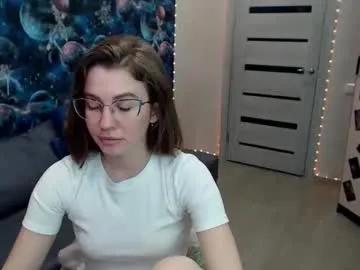 ameliacassel — GOAL: Sexy Dance [296 tokens remaining] Welcome to my room! #beautiful #sexy #new #lovence