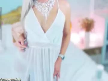 amoramias on Chaturbate
