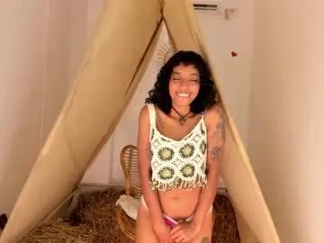 ariella_ruiz on Chaturbate