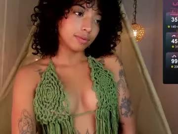 ariella_ruiz on Chaturbate