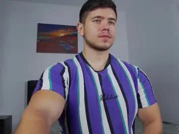 arilass on Chaturbate