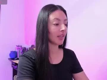 ashleybazan1 — Make me moan with your tips #feet #lovense #latina #bigass #smalltits [500 tokens remaining]