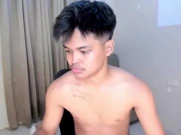 asianhugescott on Chaturbate