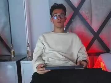 austinreeds on Chaturbate