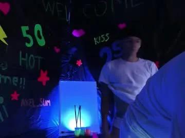 axel_sliim on Chaturbate