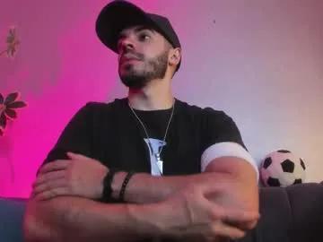 axelthompsom on Chaturbate