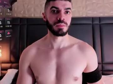 axelthompsom on Chaturbate