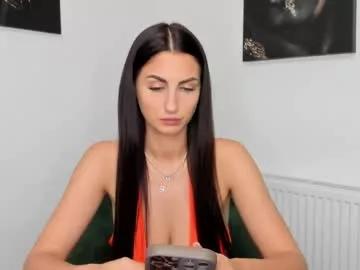 belovedkhlloe on Chaturbate