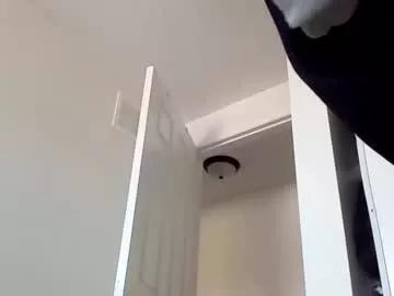 Freechat bigcumcanada on Chaturbate