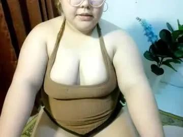 bombastic_darla on Chaturbate