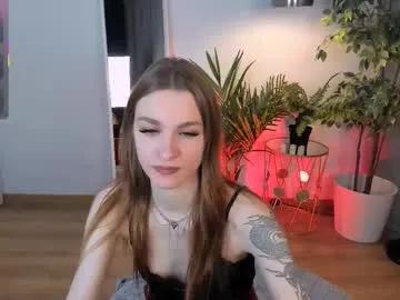 c_moonie_ — suck finger close <3 | Hello! How about hot date? | #smalltits #lovense #feet #skinny #teen [37 tokens remaining]