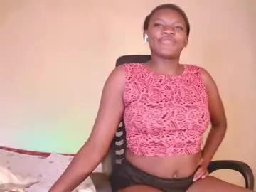 candymia3 on Chaturbate