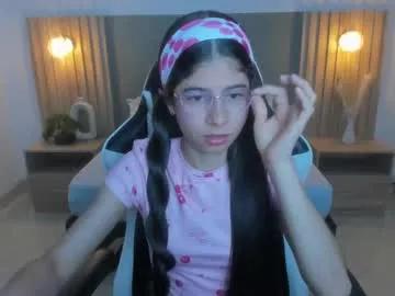 carlina_15 on Chaturbate