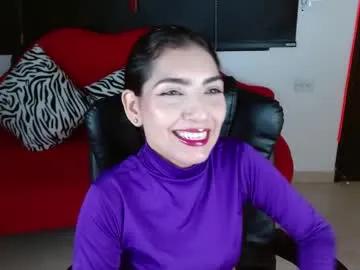 carolaine69_ on Chaturbate