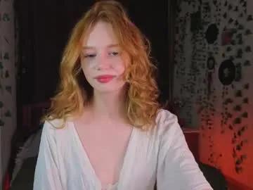 carolinnk on Chaturbate