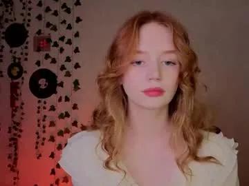 carolinnk on Chaturbate