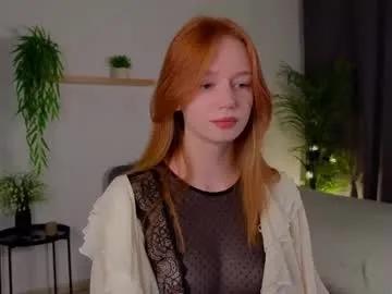 carolinnk on Chaturbate