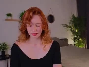 carolinnk on Chaturbate