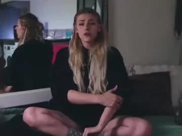 ce_leste_ on Chaturbate