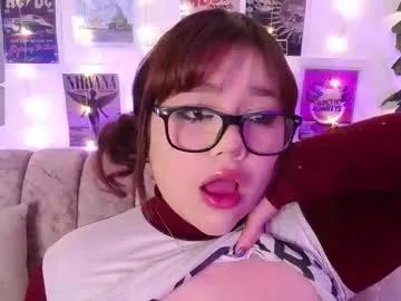 chaarlotte_1 on Chaturbate