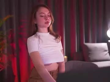 Freechat chillwithstacy on Chaturbate