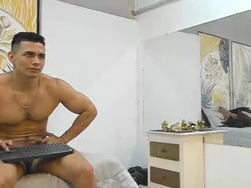 Freechat choreythaiylor on Chaturbate
