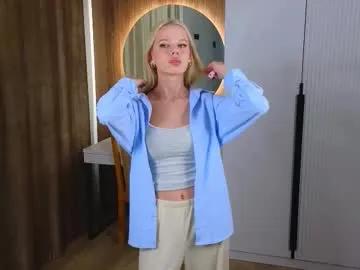 cletaunderkoffler — Goal:Look at you close to cam? I'm Aria, im new here!! #new #lovense #18 #blonde #teen [15 tokens remaining]