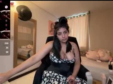 cloe_small08 on Chaturbate