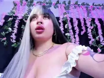 cocoo_nuth on Chaturbate