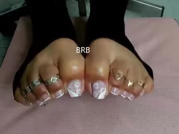 coffee_hot — control lush 10 min 100 tkn  !!!new album photo dirty feet in bio [375 tokens left] #leggings  #heels  #pantyhose #feet #hairypussy