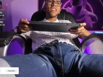 Freechat colstorw_ on Chaturbate