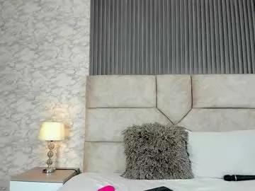 cris__sweetxx on Chaturbate