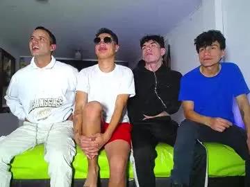 Freechat crismens on Chaturbate