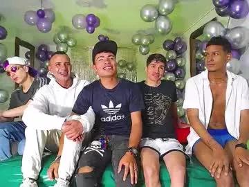 Freechat crismens on Chaturbate