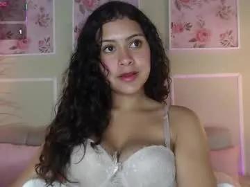 curlydani on Chaturbate